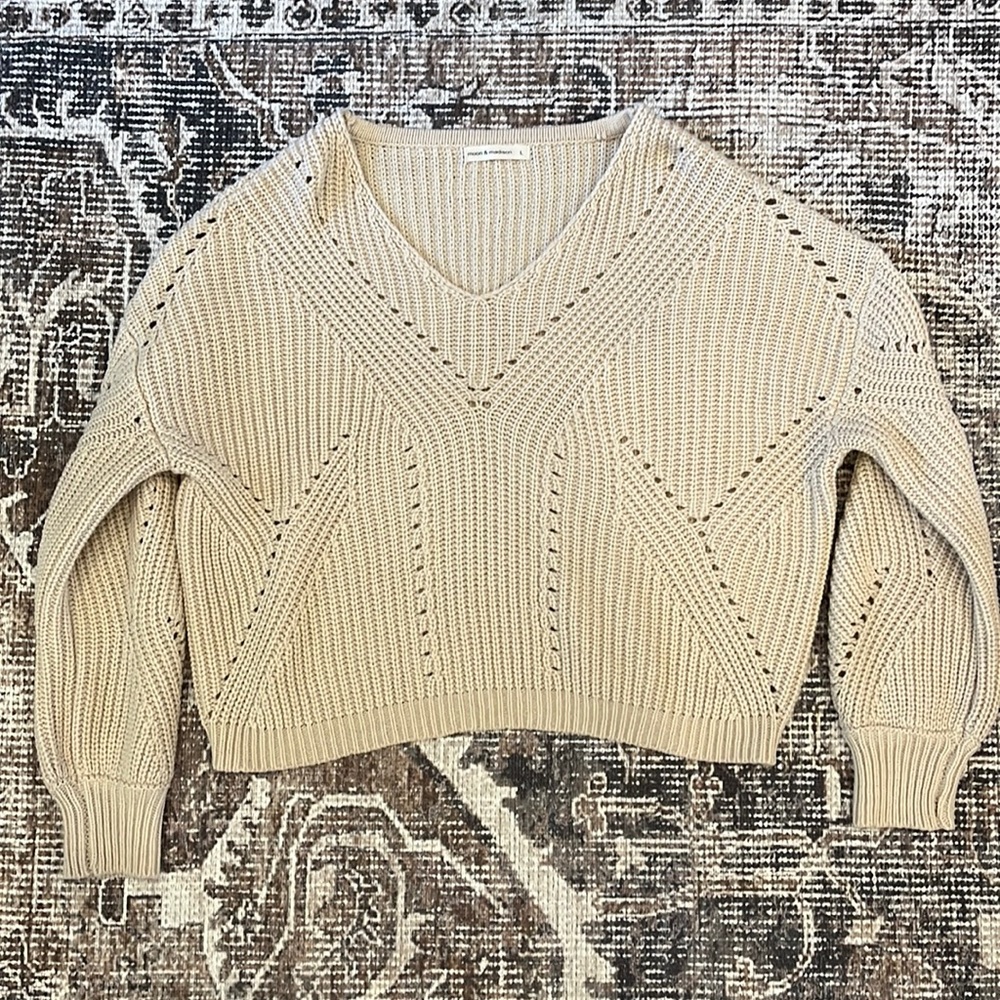 Moon & Madison Cropped Sweater